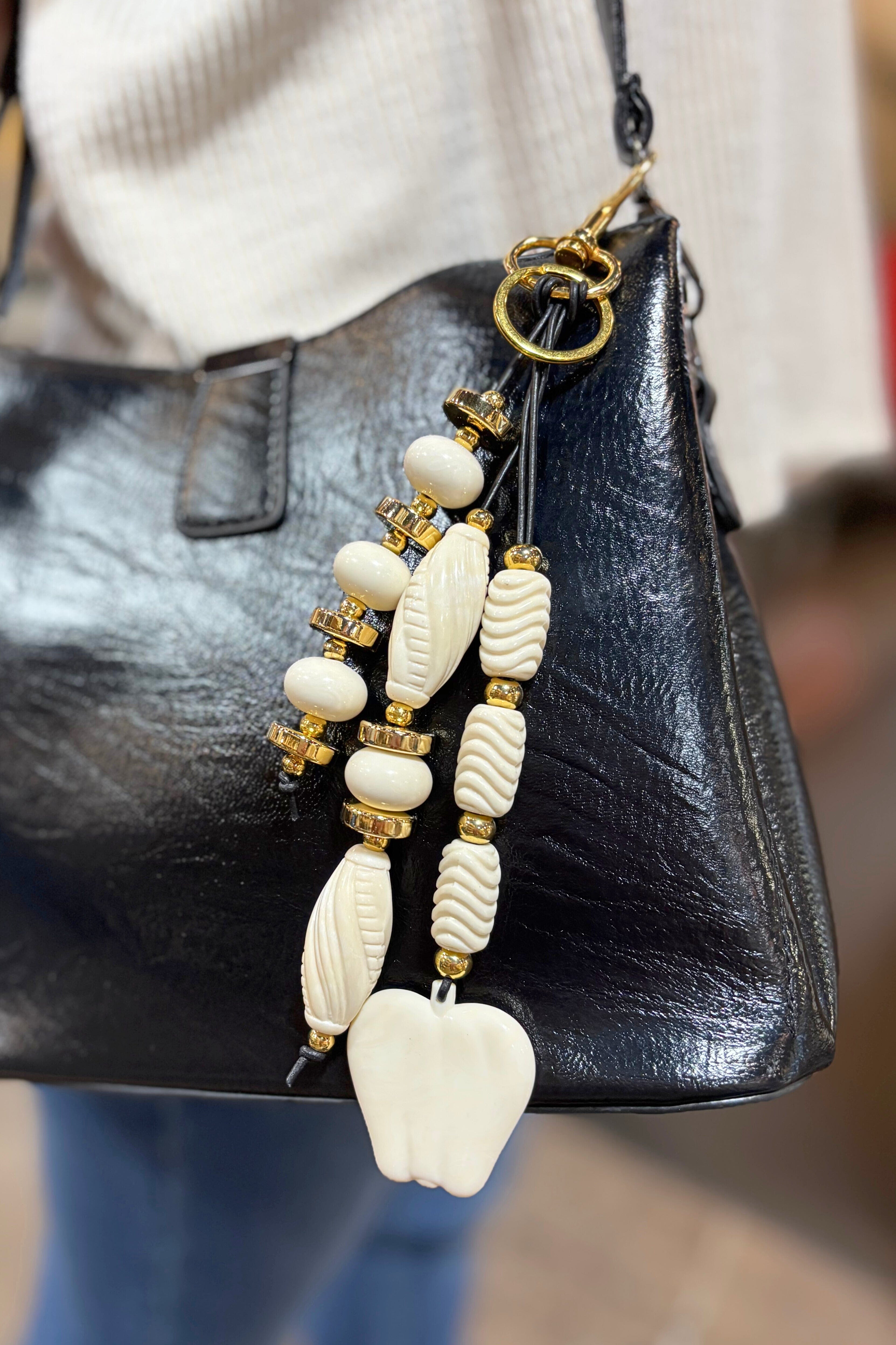 アクセサリー TGIF Thisbe Unique Handmade Triple Strand Beaded Handbag Accessory