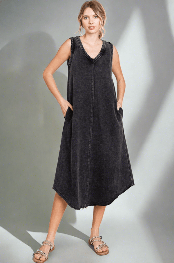 Jodifl Washed Cotton V-Neck Midi Dress with Curved Hemline and Pockets