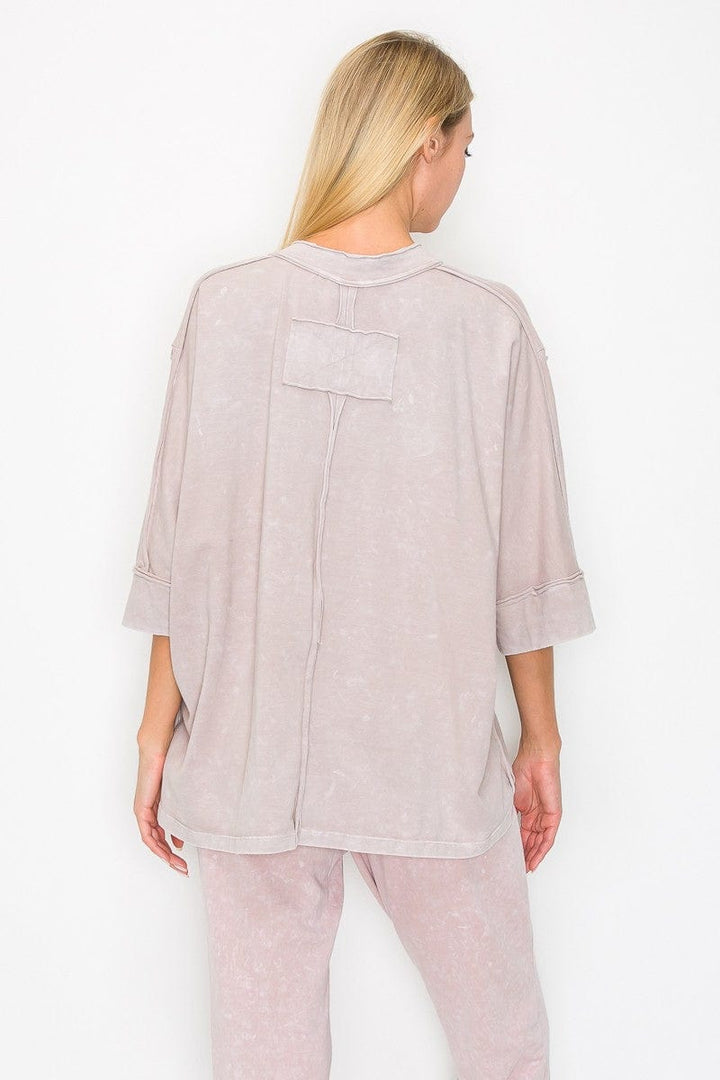 Mineral Washed Raw Detailed V-Neck Top