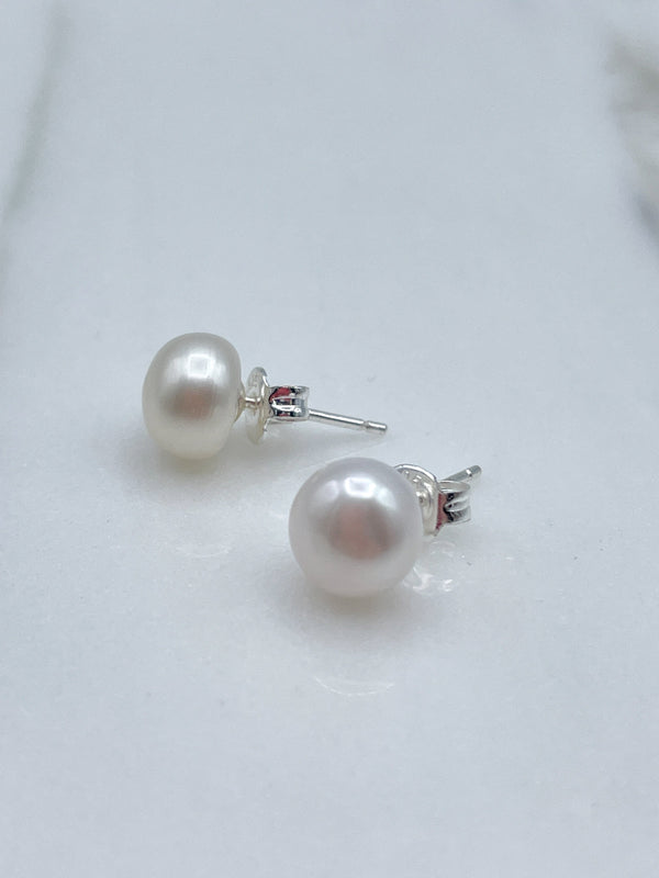 Women's 8mm Pearl Stud Earrings Available in White or Black Pearl