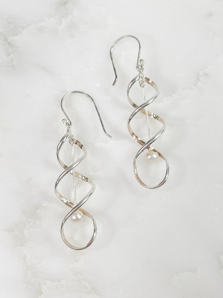 Women's Sterling Silver Swirl Dangle Earring With Small Pearl