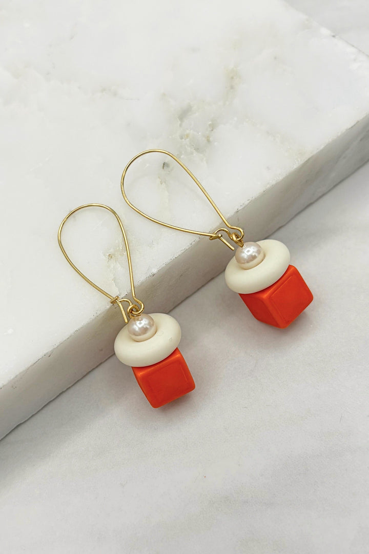 Arancia Dyed Vintage Bead Pearl Accented Earring Set