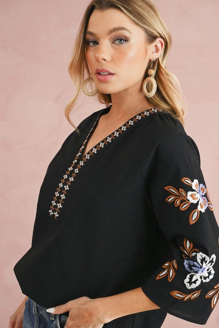Bohemian Floral Design Embroidered V-Neck Blouse Top