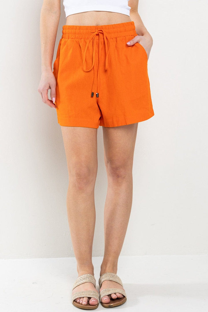 Ces Femme Solid Linen Drawstring Detailed Shorts