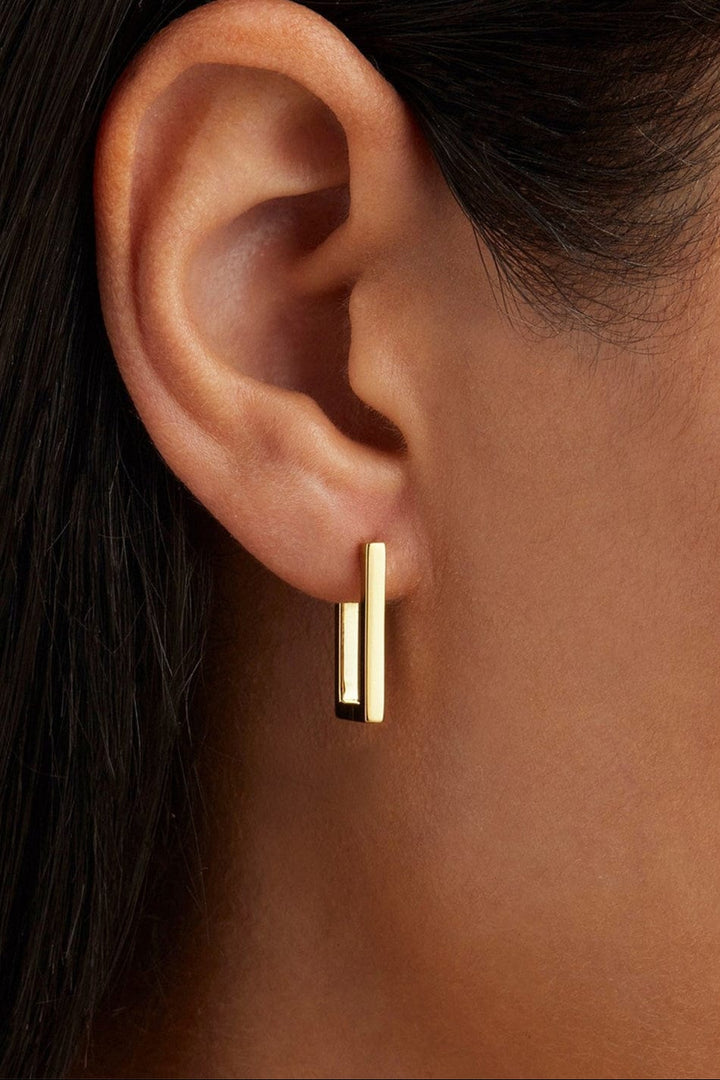 Clean Rectangle Bottom Hinge Sleek Look Hoop Earrings