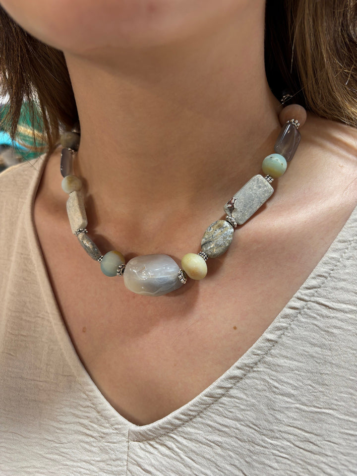 Corinthia Handmade Mixed Genuine Stone Short Beaded Necklace