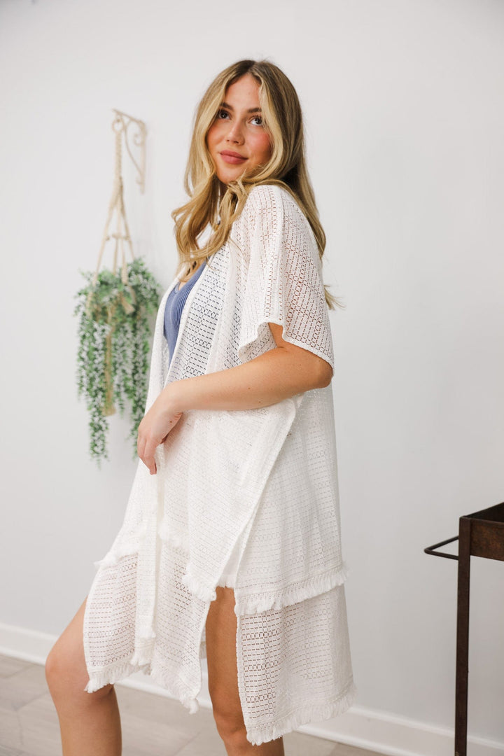 Davi & Dani Square Lace Fringe Trim Kimono