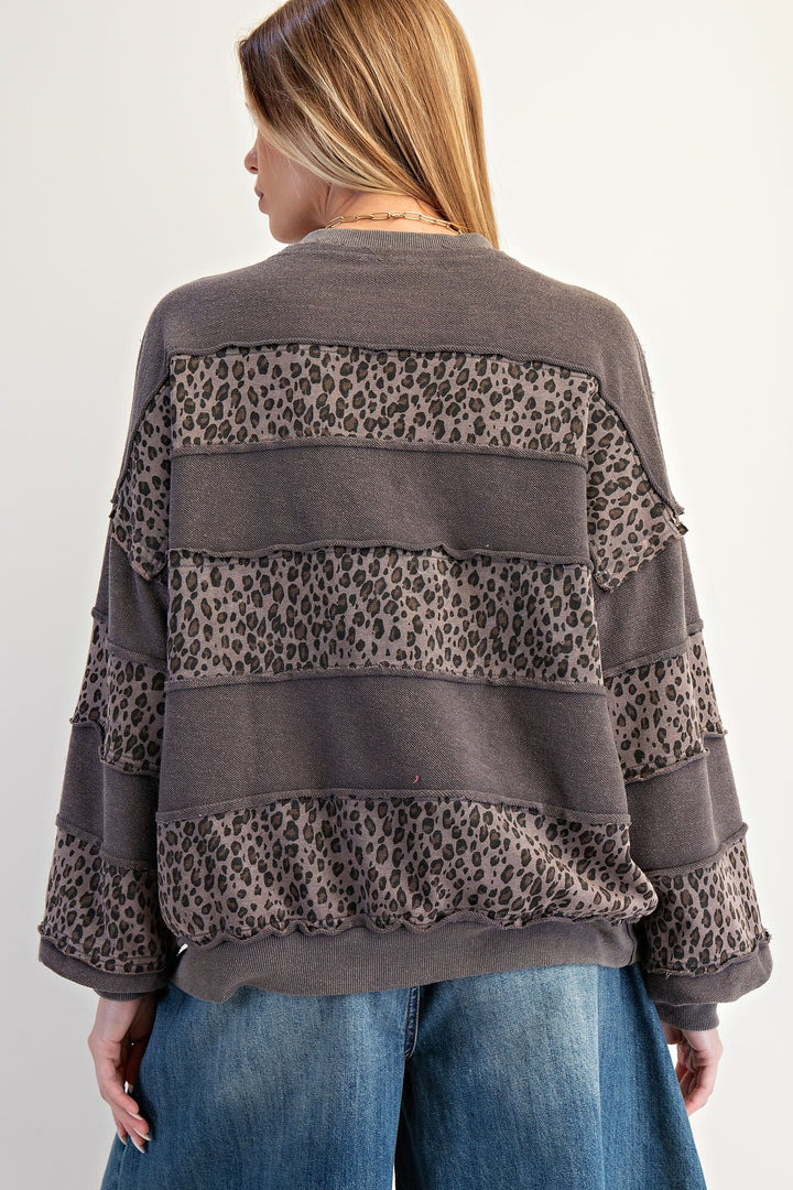 Easel Animal Print Mix Mineral Washed Pullover