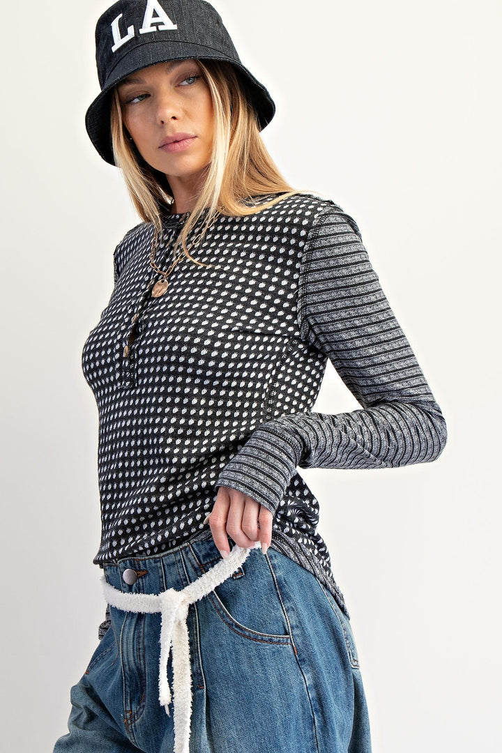 Easel Light Sleeve Mixed Thermal Button Placket Henley Top