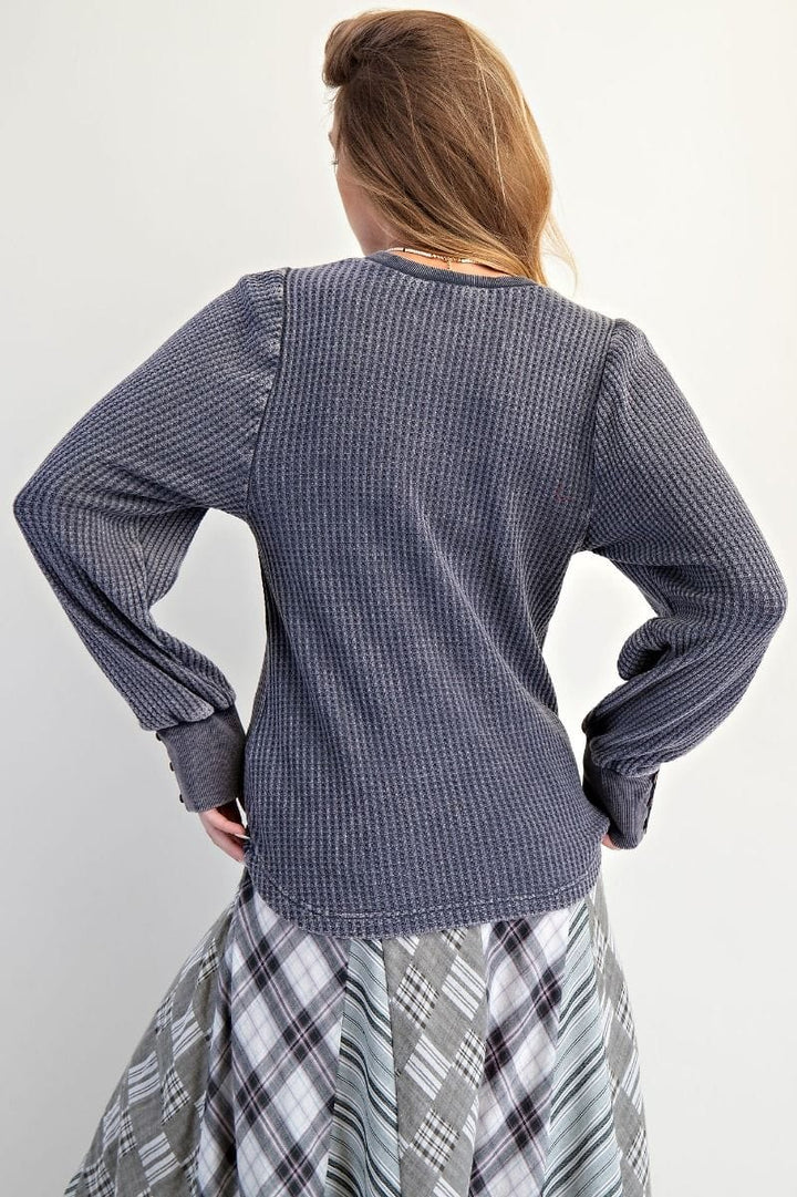 Easel Long Sleeve Ribbed Mineral Washed Henley Top with Button Cuff Sleeves