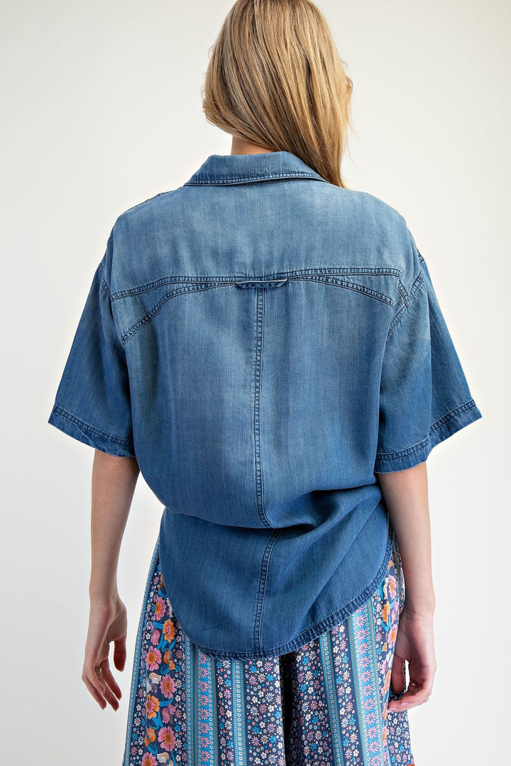 Easel Short Sleeve Washed Denim Snap Button Down Shirt