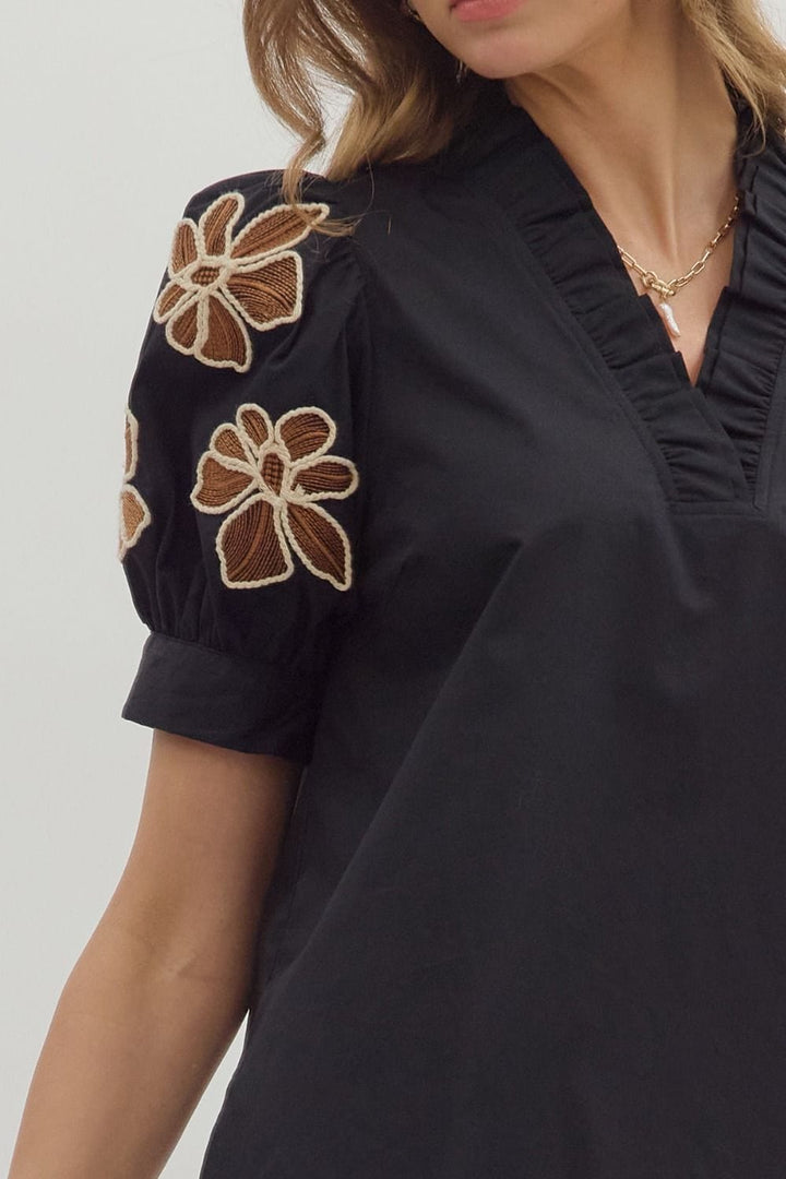 Entro Embroidered Floral Applique Short Puff Sleeve Top