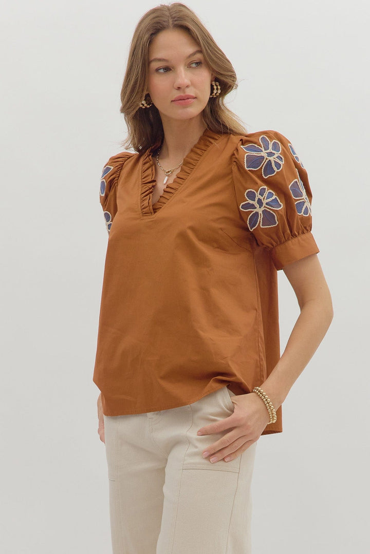 Entro Embroidered Floral Applique Short Puff Sleeve Top