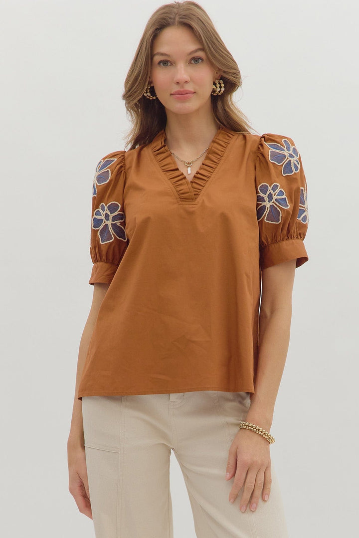 Entro Embroidered Floral Applique Short Puff Sleeve Top