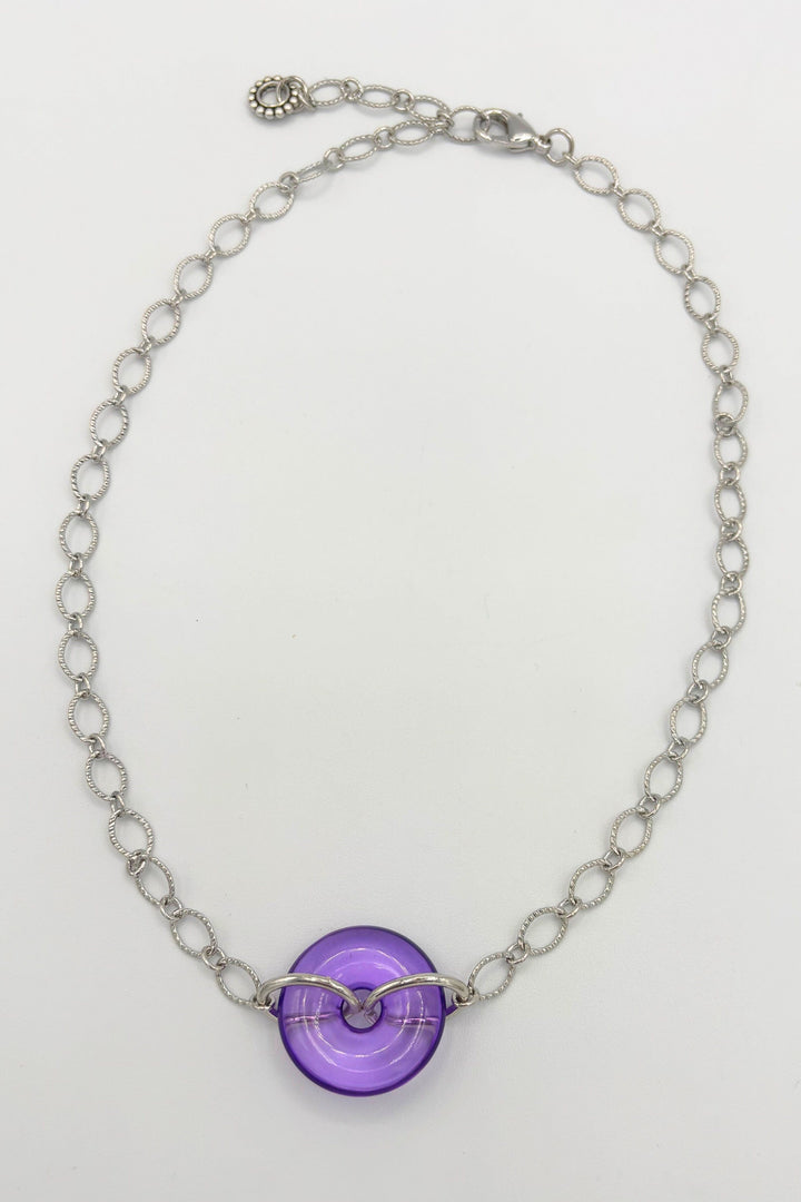 Etched Cable Chain Necklace with Colored Donut Ring Centerpiece
