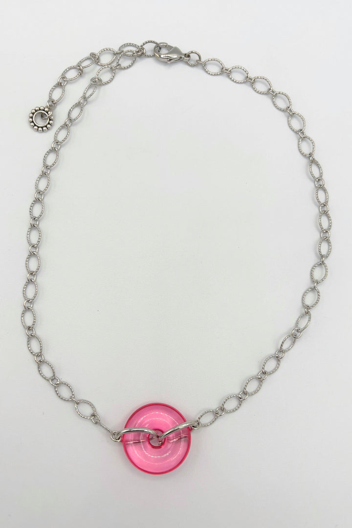 Etched Cable Chain Necklace with Colored Donut Ring Centerpiece