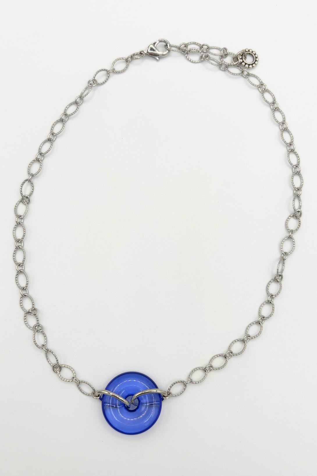 Etched Cable Chain Necklace with Colored Donut Ring Centerpiece