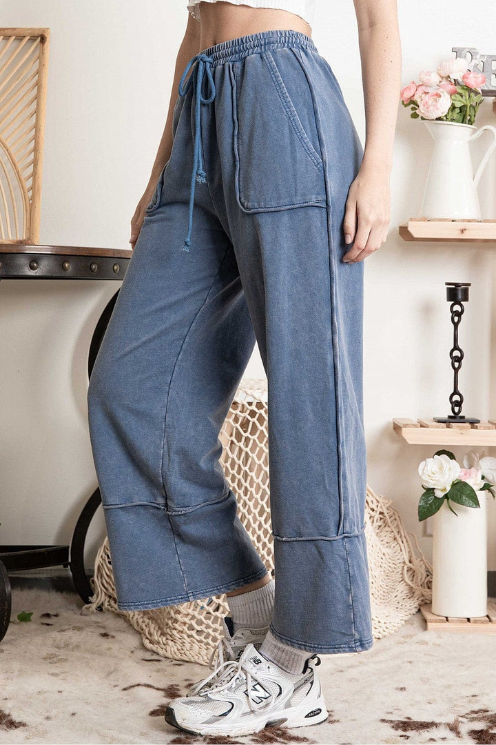 Exposed Seam Elastic Waistband Sweatpants with Defined Pockets