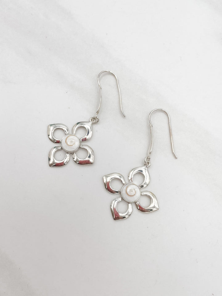 Flower Shape with Shell Charm Center Drop Earrings