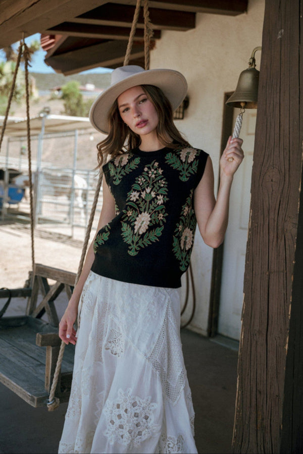 Jodifl Floral Pattern Round Neck Sweater Vest