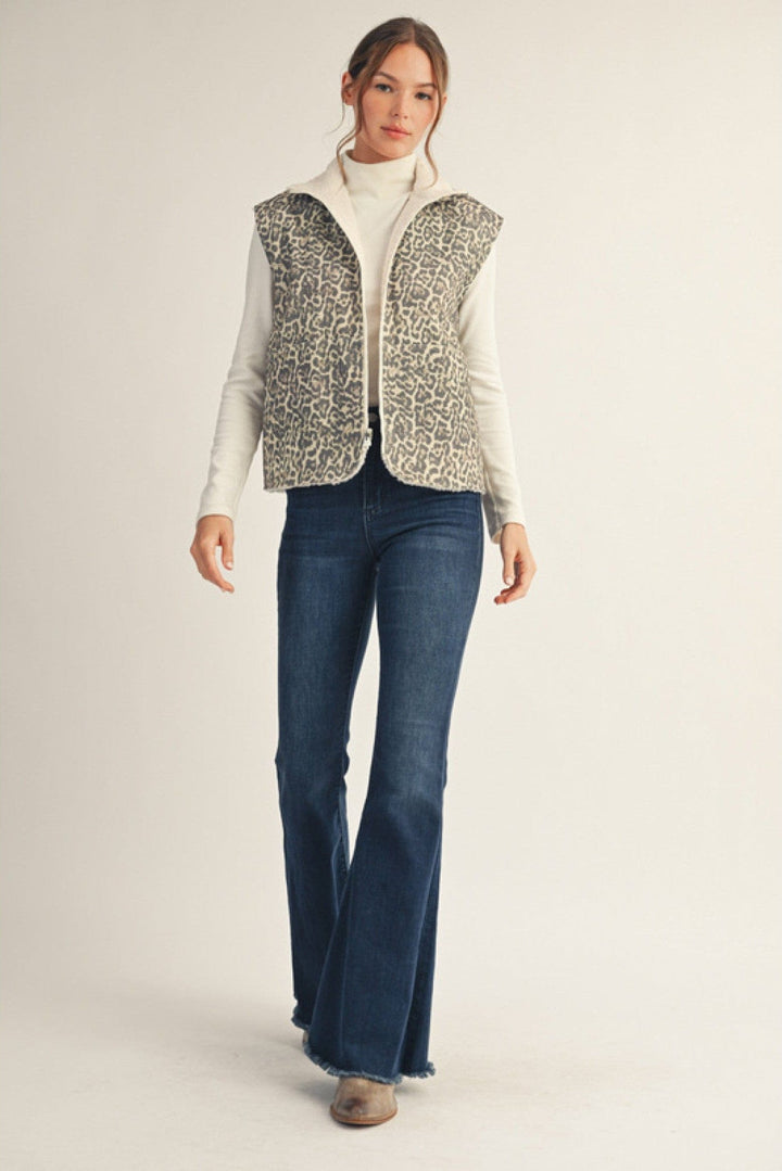 Jodifl Leopard Print Sherpa Lined Zip Up Vest