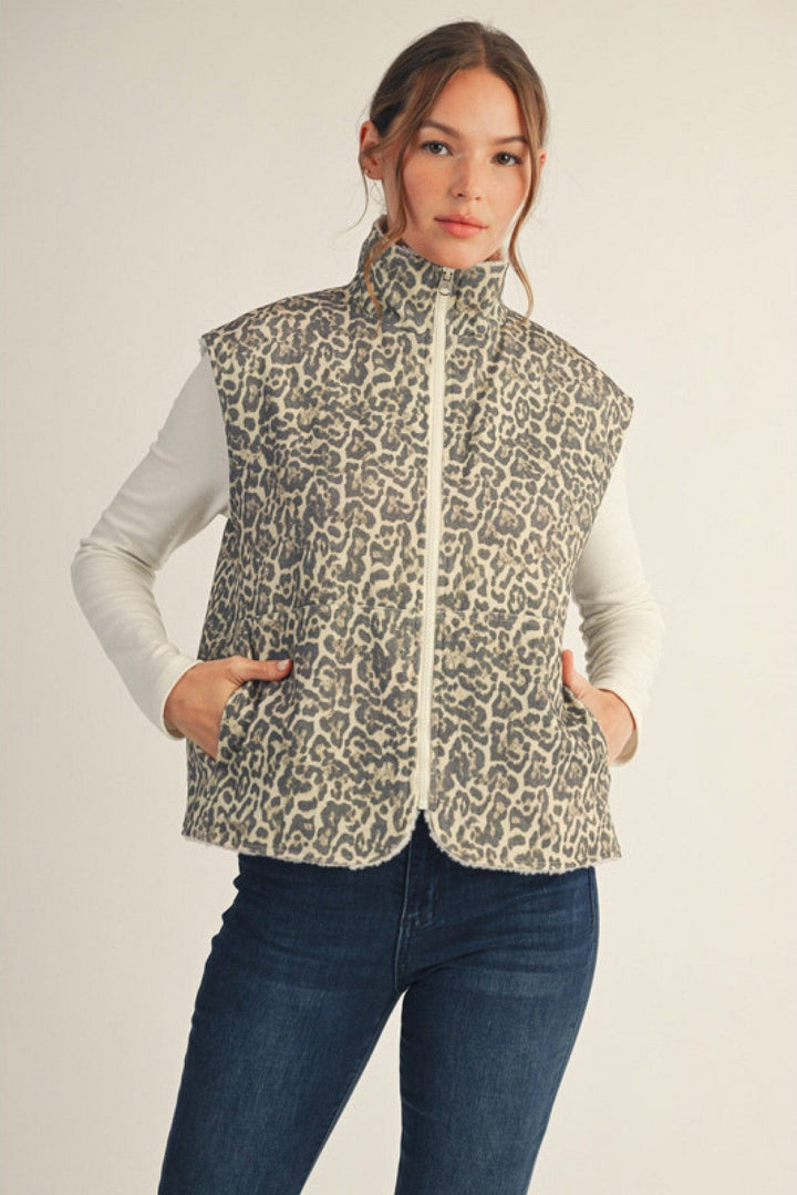 Jodifl Leopard Print Sherpa Lined Zip Up Vest