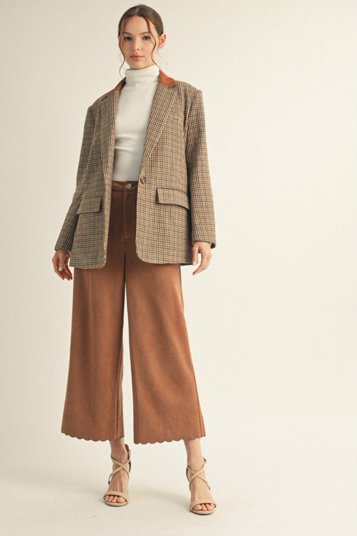 Jodifl Scallop Edge Accented Wide Leg Suede Pants