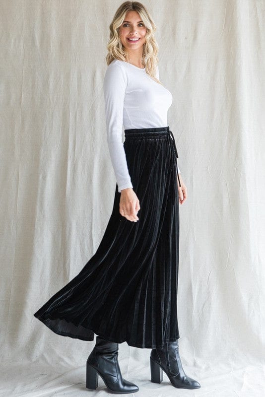 Jodifl Velvet Pleated Full Skirt