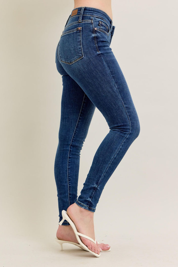 Judy Blue Core Mid Rise Skinny Jeans