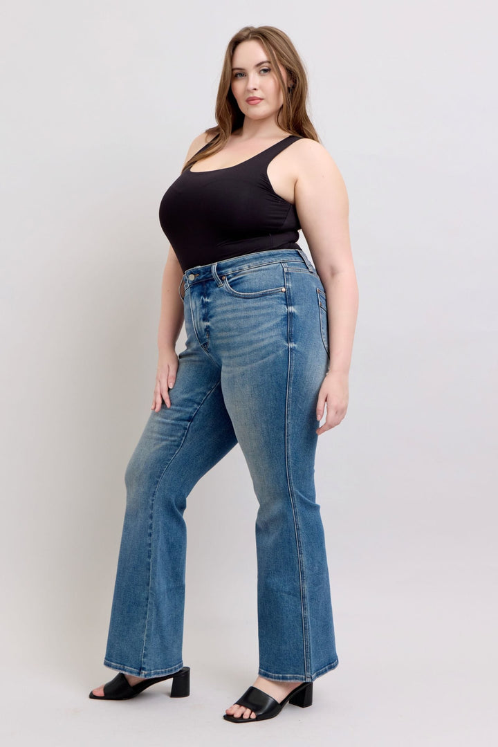 Judy Blue Mid Rise Tummy Control Vintage Wash Shield Pocket Jeans