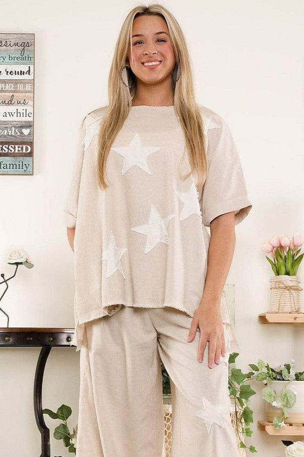 Linen Blend Raw Edge Star Patch Short Sleeve Top
