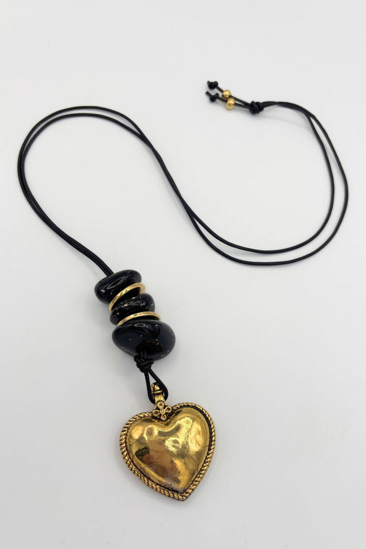 Necklace Slot