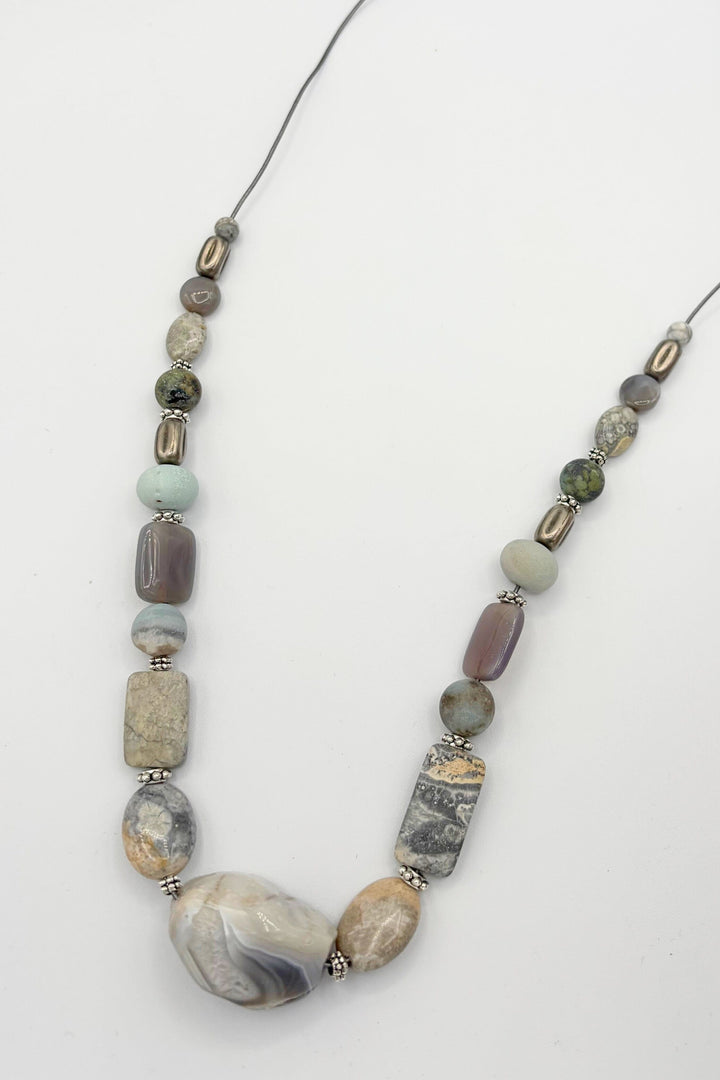 Necklace Slot