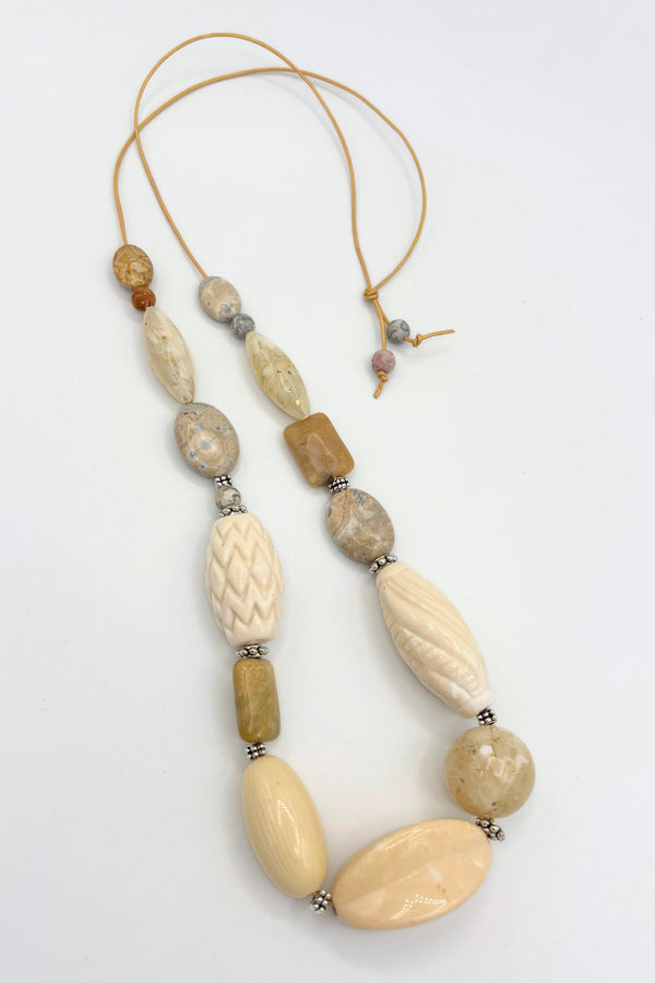 Necklace Slot