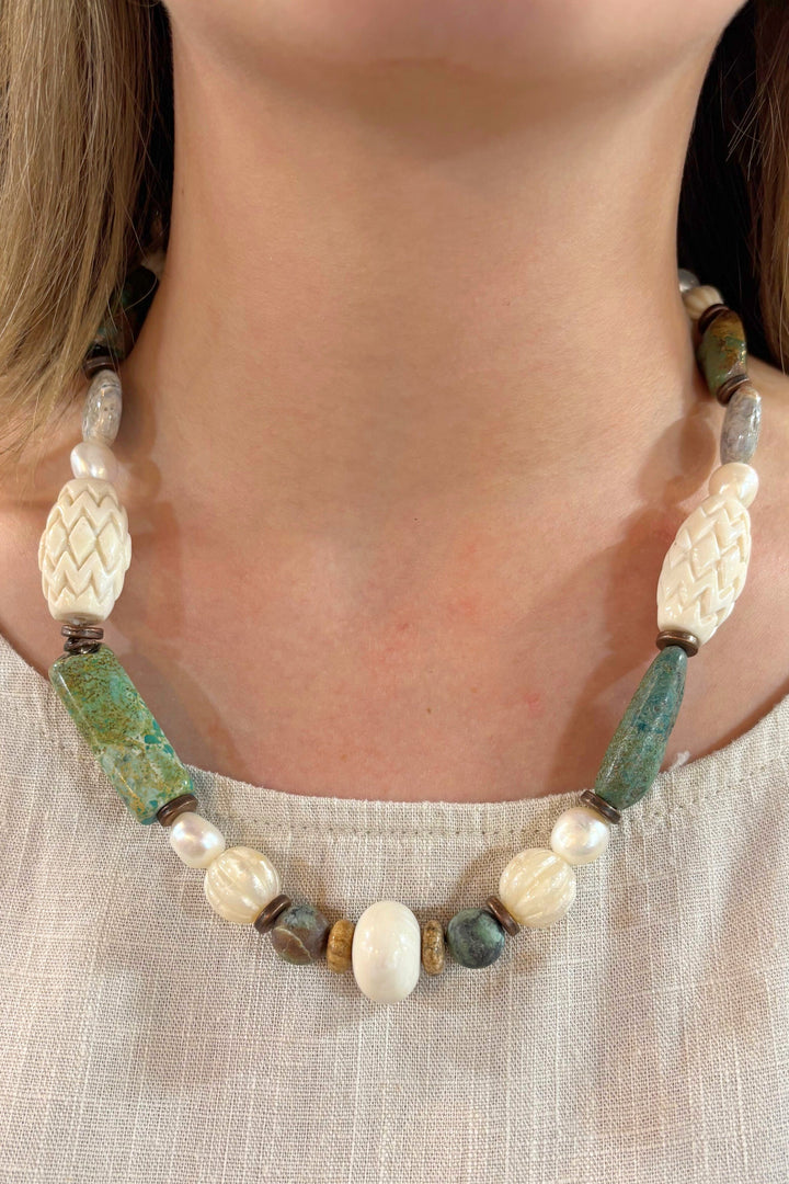 Necklace Slot
