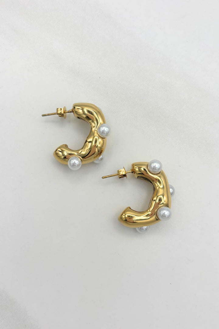Organic Open Hoop Earrings Studded with Medium Pearls