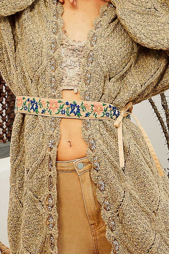 POL  Embroidered Floral Pattern Details, Tie Strap Cloth Belt
