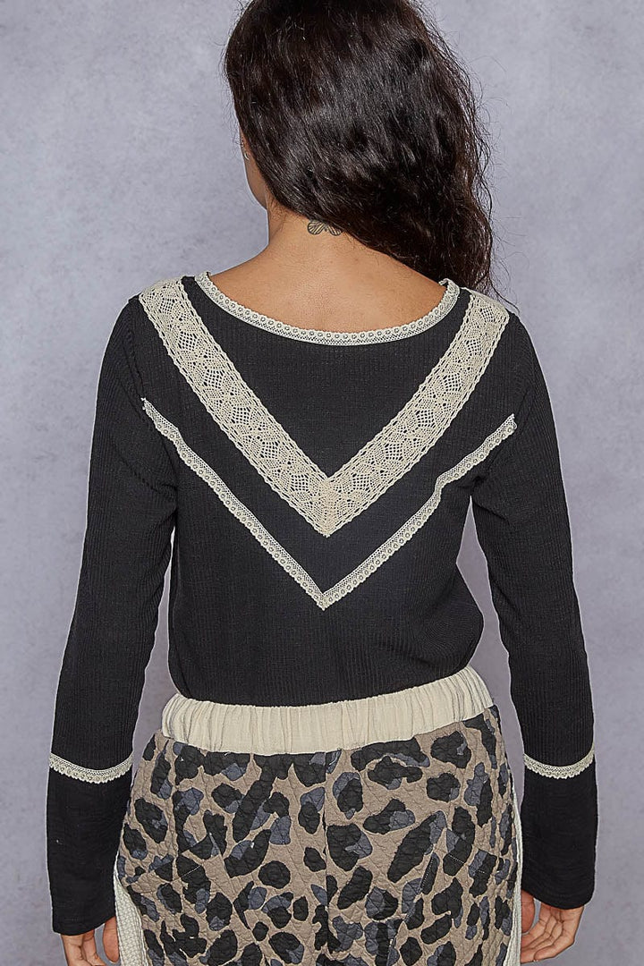 POL Lace Trim Point Henley Button Placket Solid Long Sleeve Top