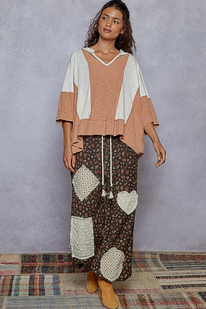 POL Notched Neckline Oversized Fit Alternating Panels Half Sleeve Top