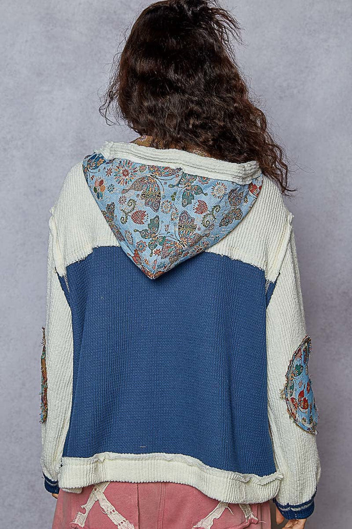 POL Overlock Stitch Detail Pointed Floral Pattern Placket Hoodie with Balloon Sleeves