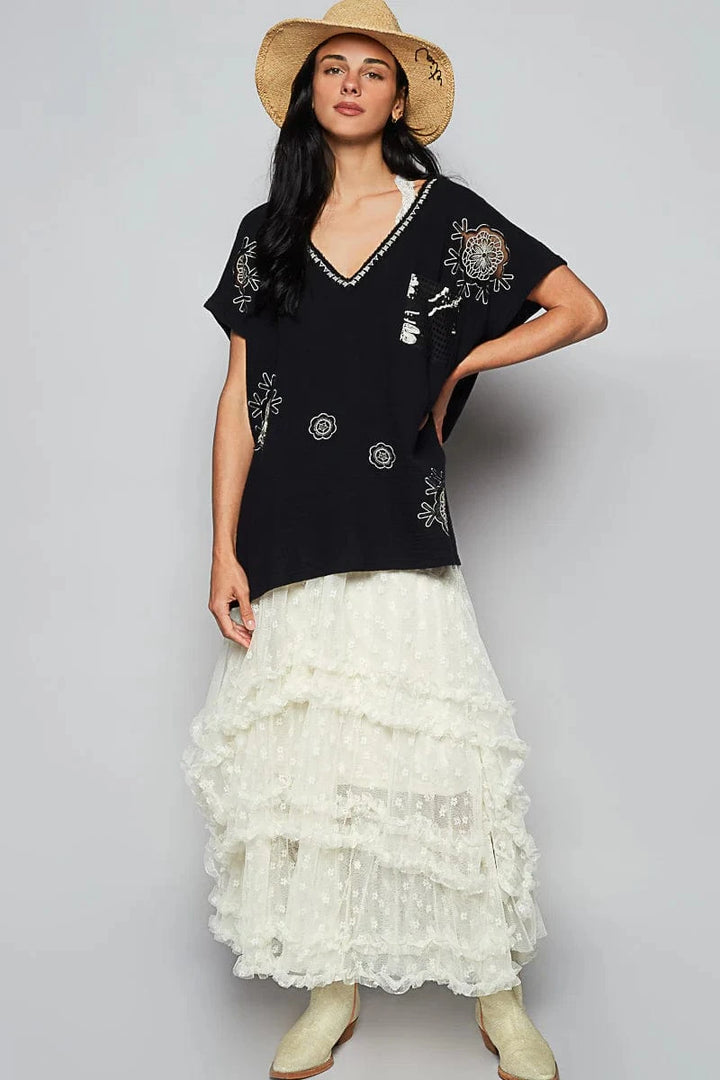 POL V-Neck Embroidery Detailed See-Through Floral Patch Short Sleeve Gauze Top