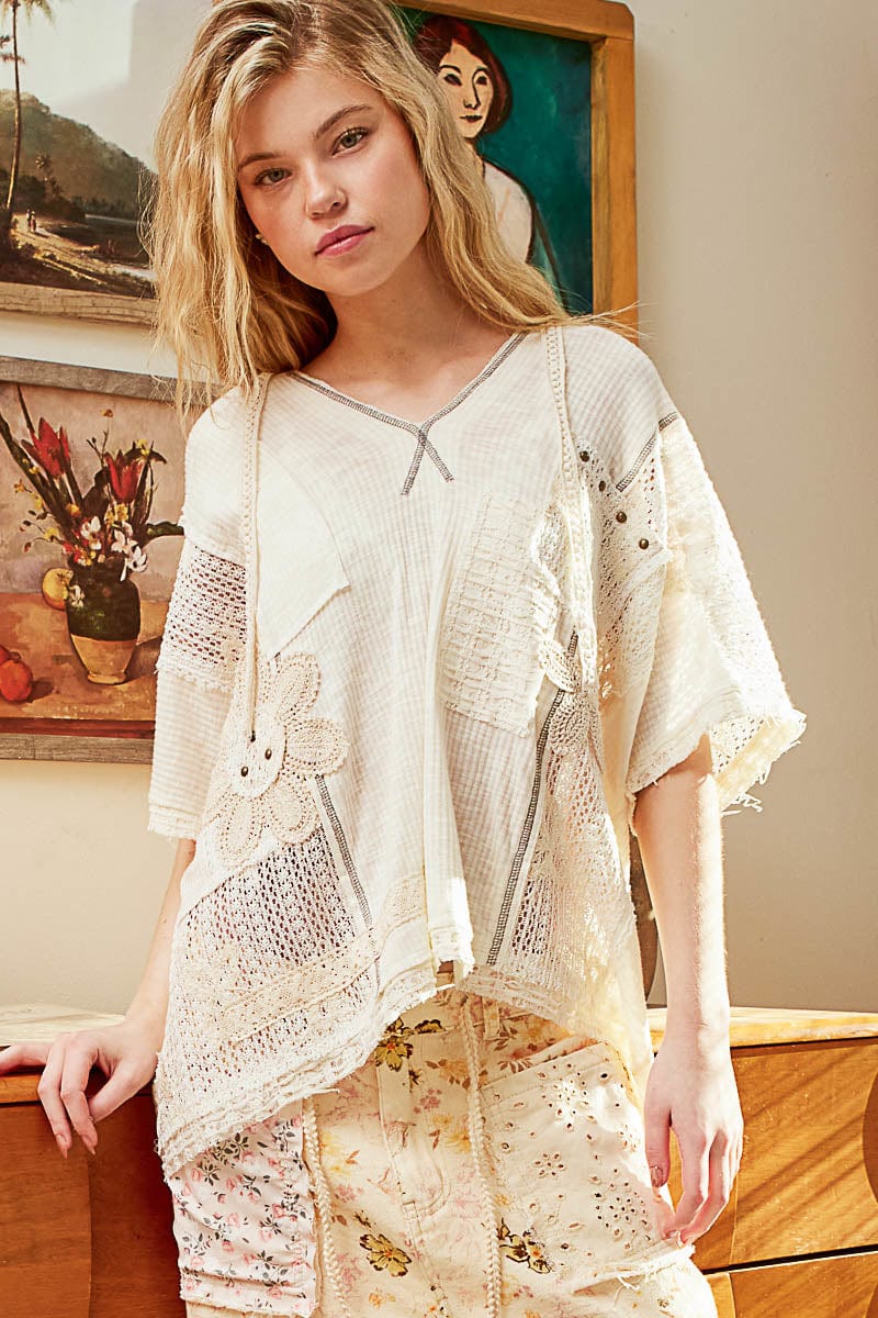 POL V-Neck Lightweight Ribbed Fabric Hooded Short Sleeve Top with Floral Lace Patches