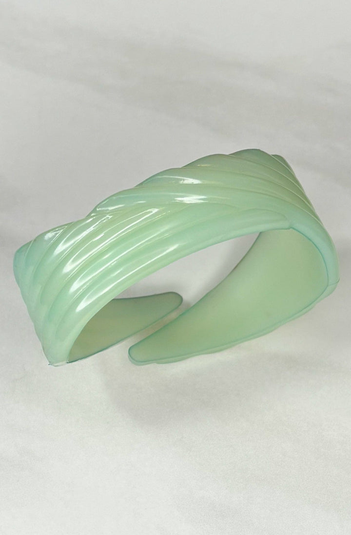 Retro Ripple Buch and Deichmann Cuff Bracelet