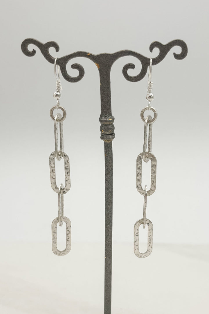 Rippled Oval Chain Link Dangle Earrings
