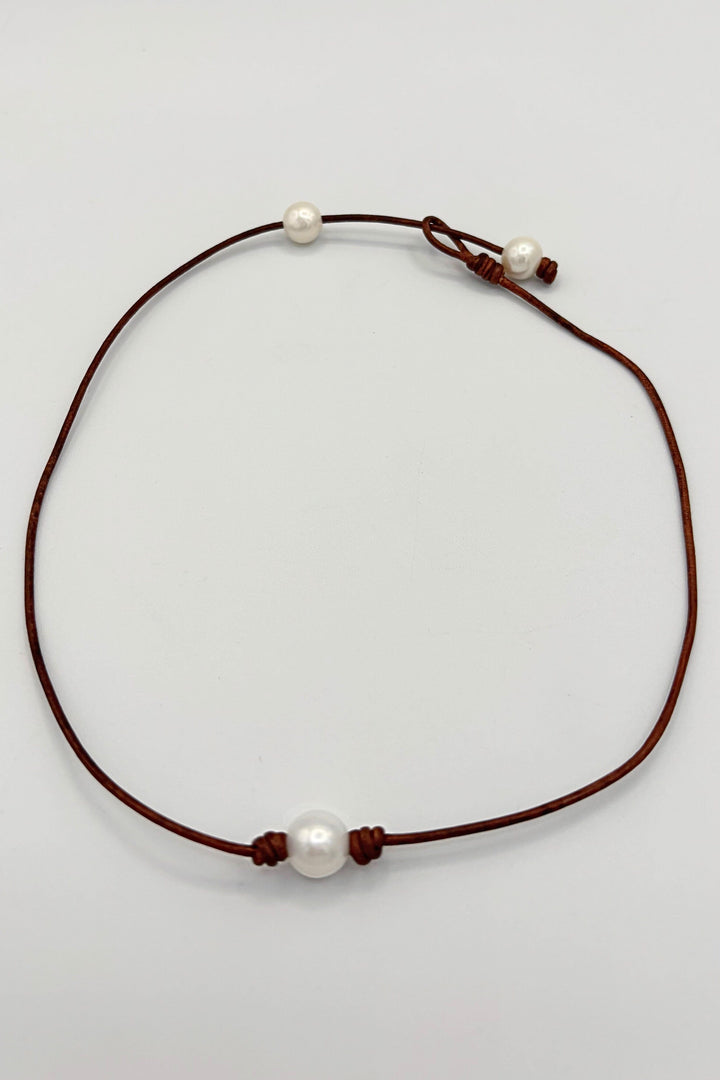 Single Pearl Leather Cord Necklace