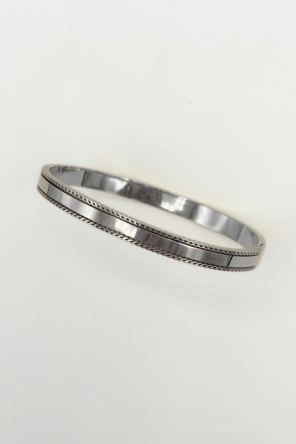 Stainless Steel Ridged Edge Hinged Bangle Bracelet
