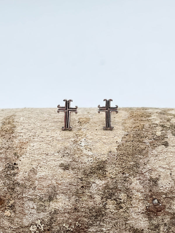 Sterling Silver Detailed Cross Studs
