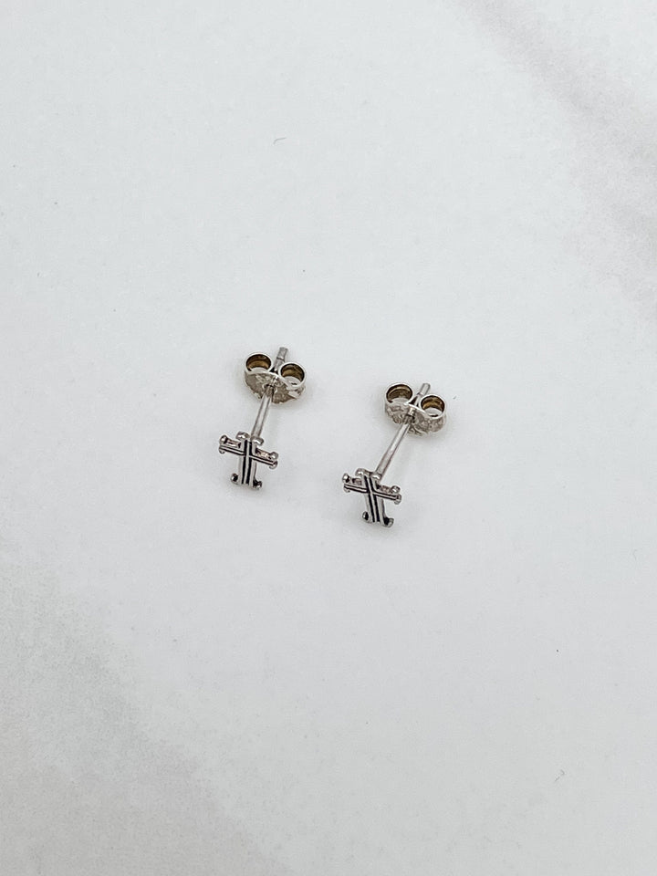 Sterling Silver Detailed Cross Studs