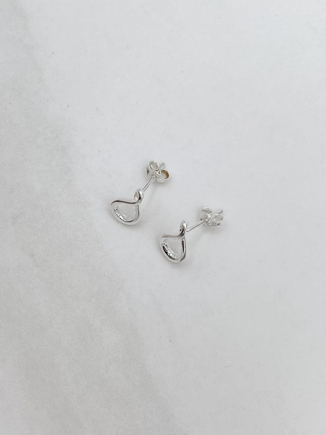Sterling Silver Knot Stud Earring