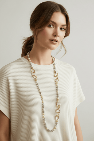 Venilia Stone Beaded Necklace with Diamond Shape Chain Link Accents